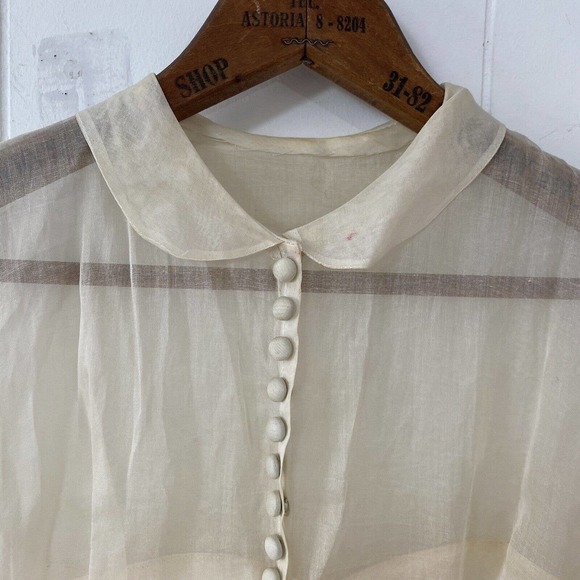 1950s Sheer Eyelet Embroidered Organza Party Dress Rounded Collar Satin Buttons - Picture 11 of 12